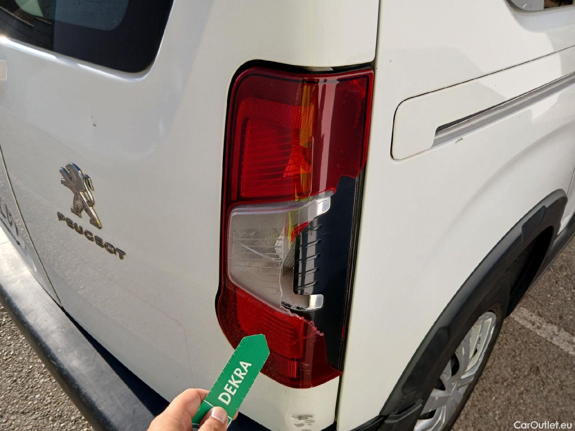  Peugeot  RIFTER PEUGEOT  / 2018 / 4P / combi Access Standard BlueHDi 73kW (AC) #75