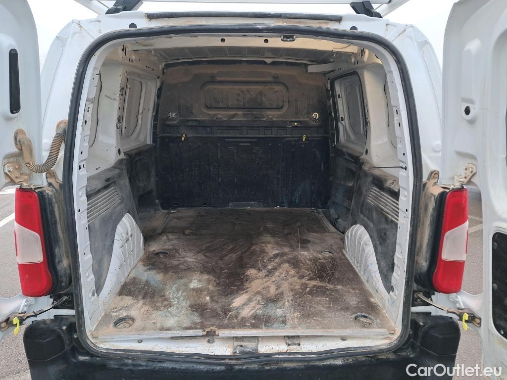 Citroen  Berlingo CITROEN  / 2018 / 3P / furgón derivado de turismo Talla M BlueHDi 100 WORKER #8
