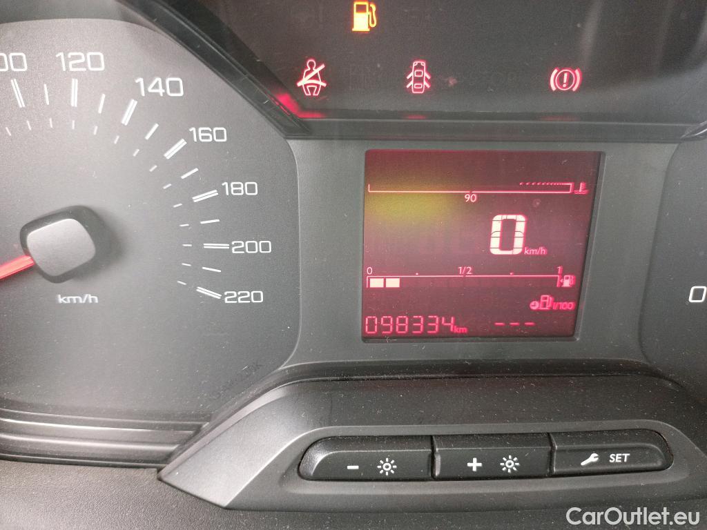 Peugeot  Partner PEUGEOT  / 2018 / 3P / furgón derivado de turismo Pro Standard 600kg PureTech 81kW #5