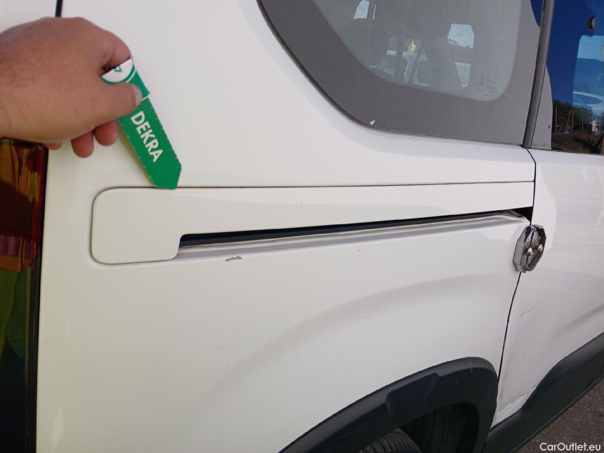  Peugeot  RIFTER PEUGEOT  / 2018 / 4P / combi Access Standard BlueHDi 73kW (AC) #77