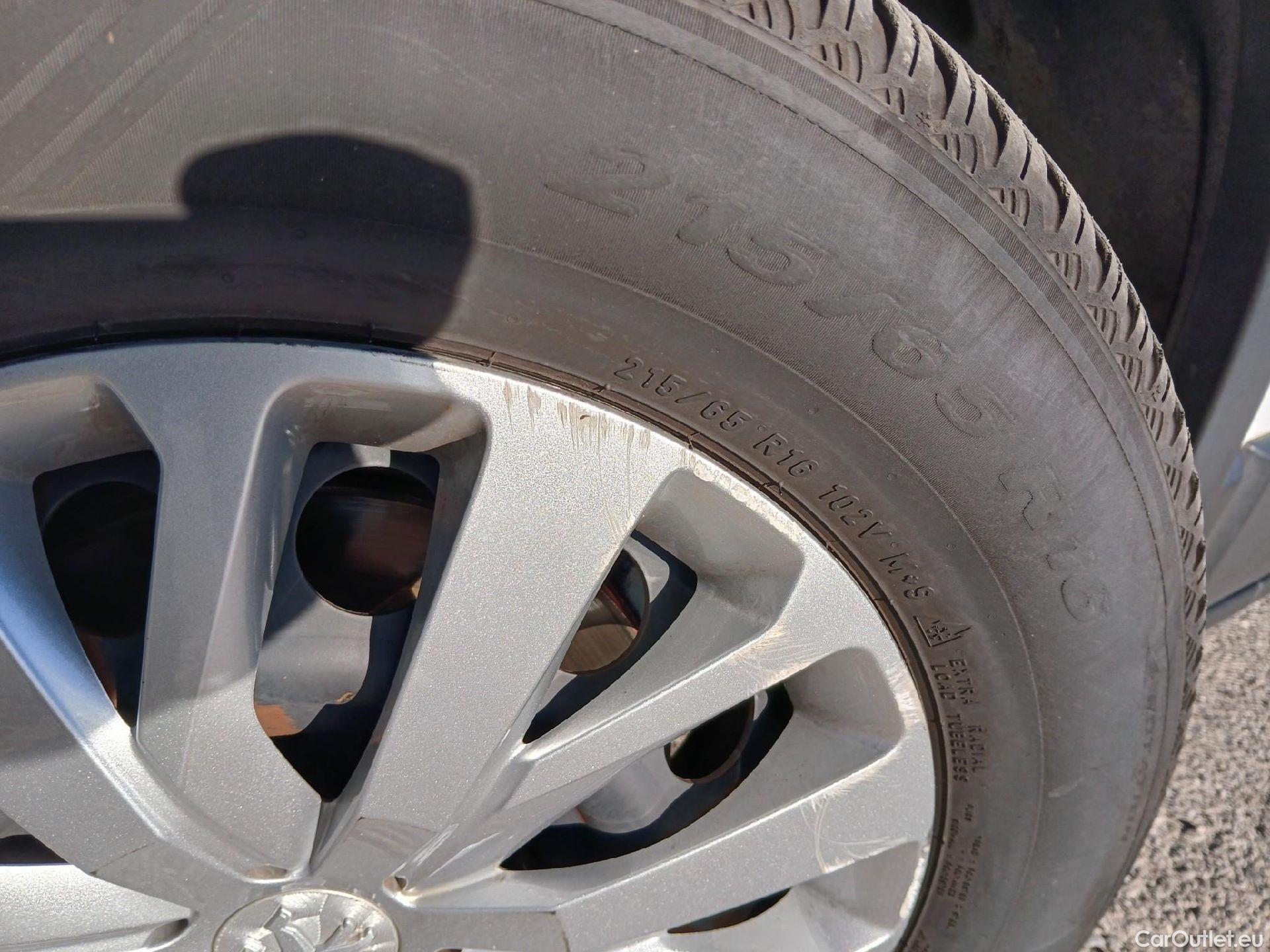  Peugeot  RIFTER PEUGEOT  / 2018 / 4P / combi Access Standard BlueHDi 73kW (AC) #39