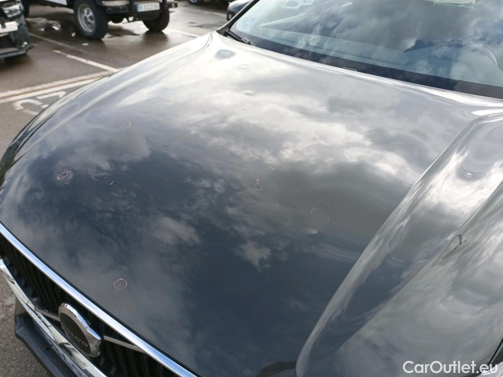 Volvo  XC60 VOLVO  / 2017 / 5P / todoterreno 2.0 B4 D Momentum Pro Auto #5