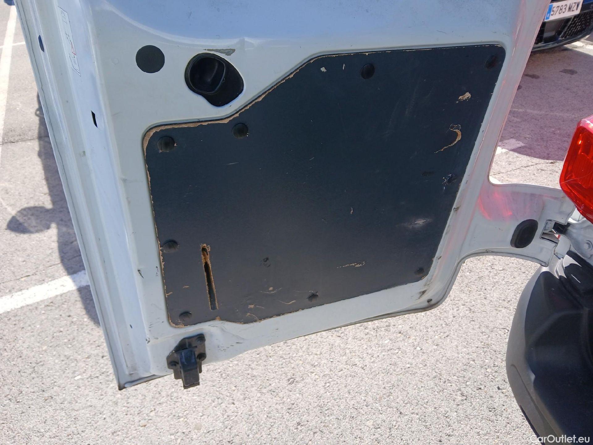  Peugeot  Expert PEUGEOT  / 2016 / 4P / furgón Furgón Pro BlueHDi 85KW (115CV) Standard #1