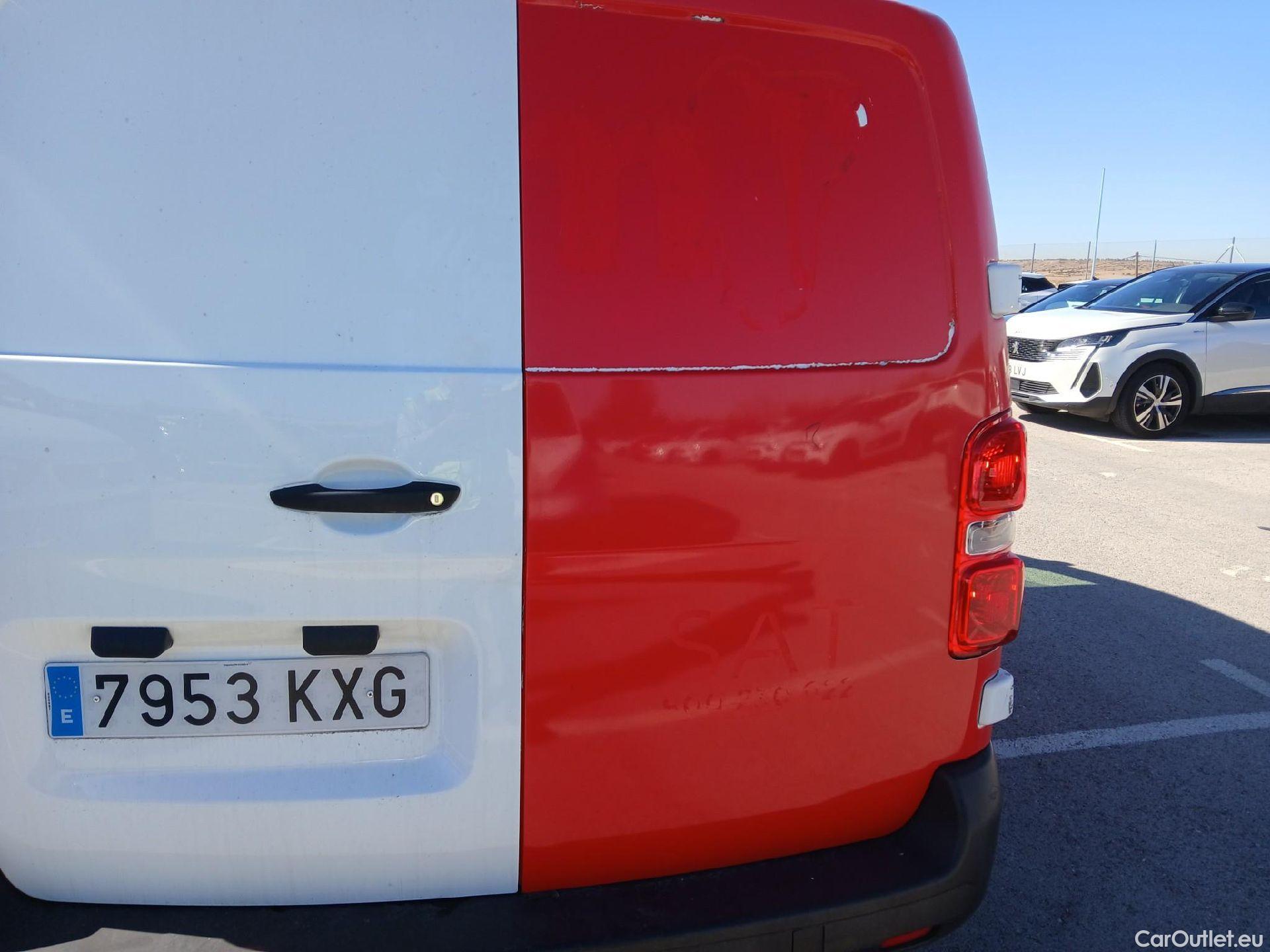  Peugeot  Expert PEUGEOT  / 2016 / 4P / furgón Furgón Pro BlueHDi 85KW (115CV) Standard #22