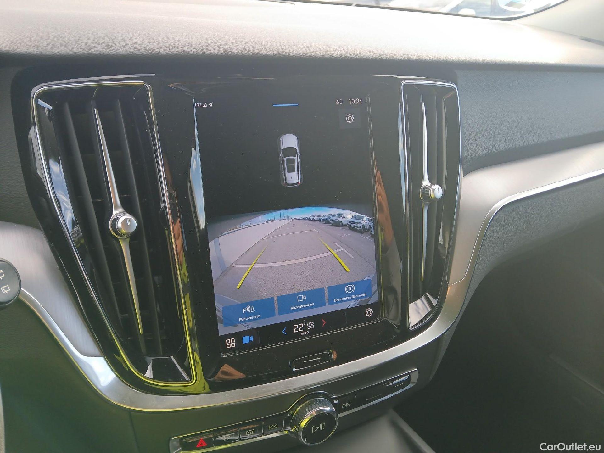 Volvo  V60 VOLVO  Cross Country / 2018 / 5P / familiar 2.0 B4 (D) AWD Cross Country Core Auto #12