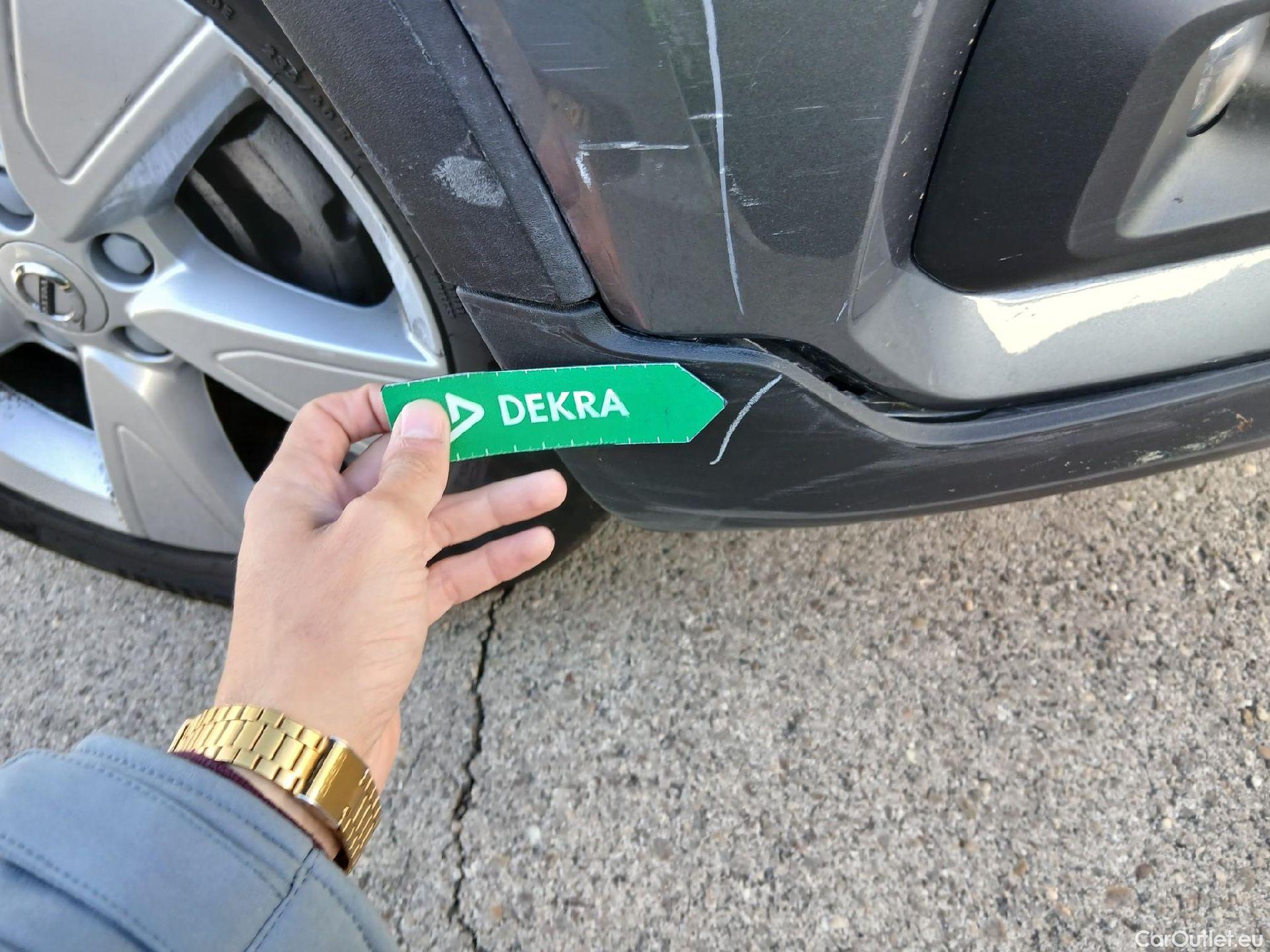  Volvo  XC 40 VOLVO XC40 / 2017 / 5P / todoterreno 1.5 T3 #4