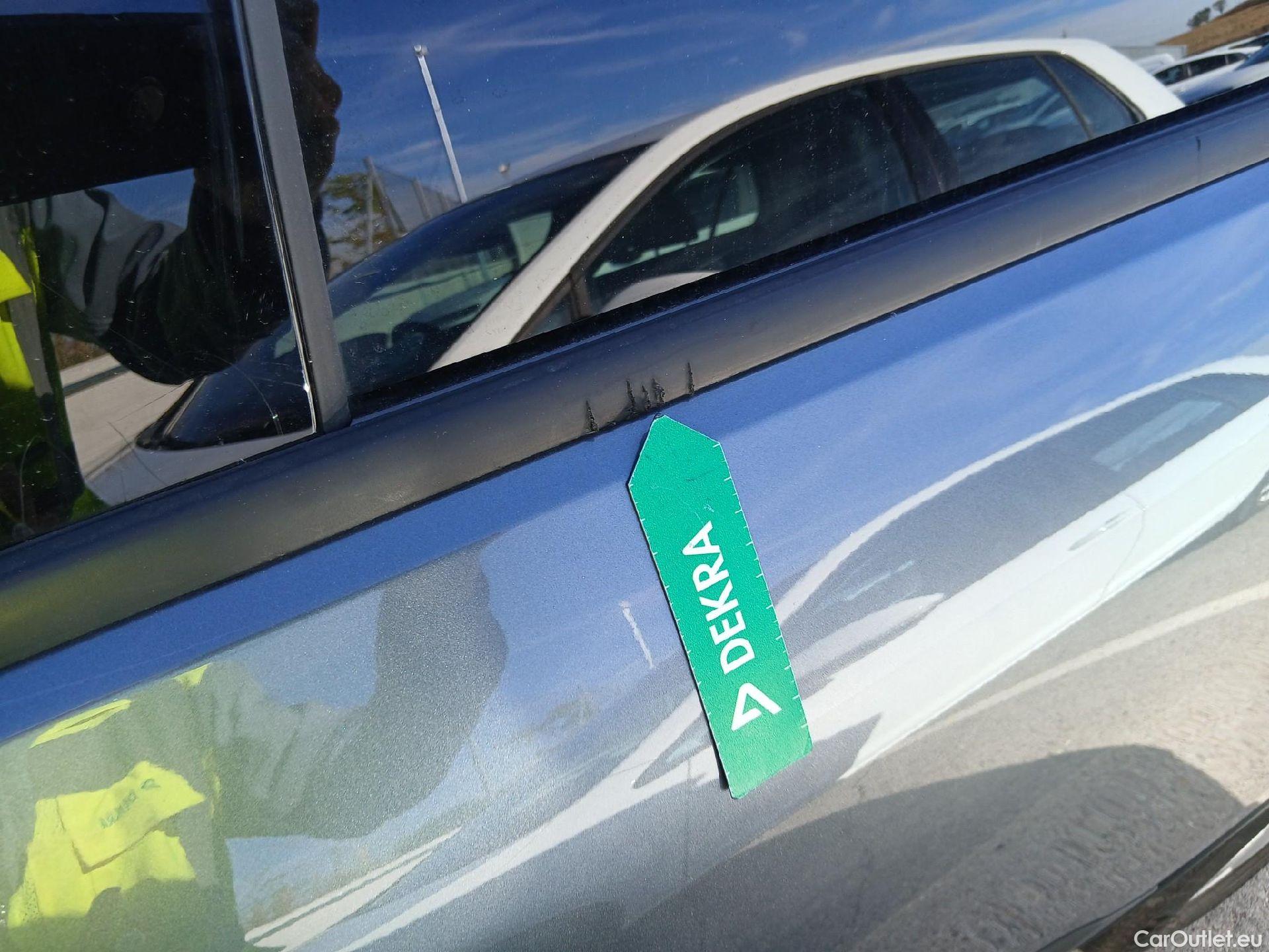  Volvo  XC 40 VOLVO XC40 / 2017 / 5P / todoterreno 1.5 T3 #25