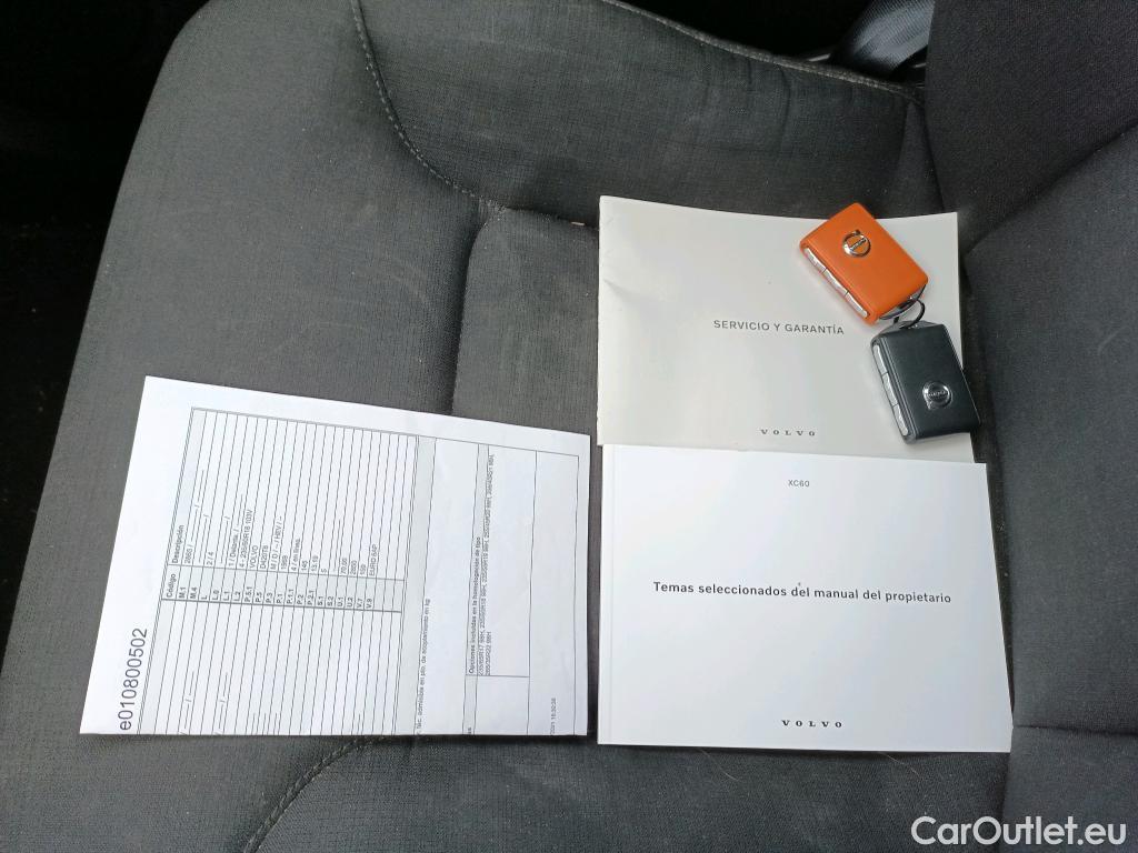 Volvo  XC60 VOLVO  / 2017 / 5P / todoterreno 2.0 B4 D Momentum Pro Auto #29