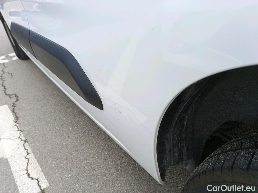 Peugeot  Partner PEUGEOT  / 2018 / 3P / furgón derivado de turismo Pro Standard 600kg PureTech 81kW #2