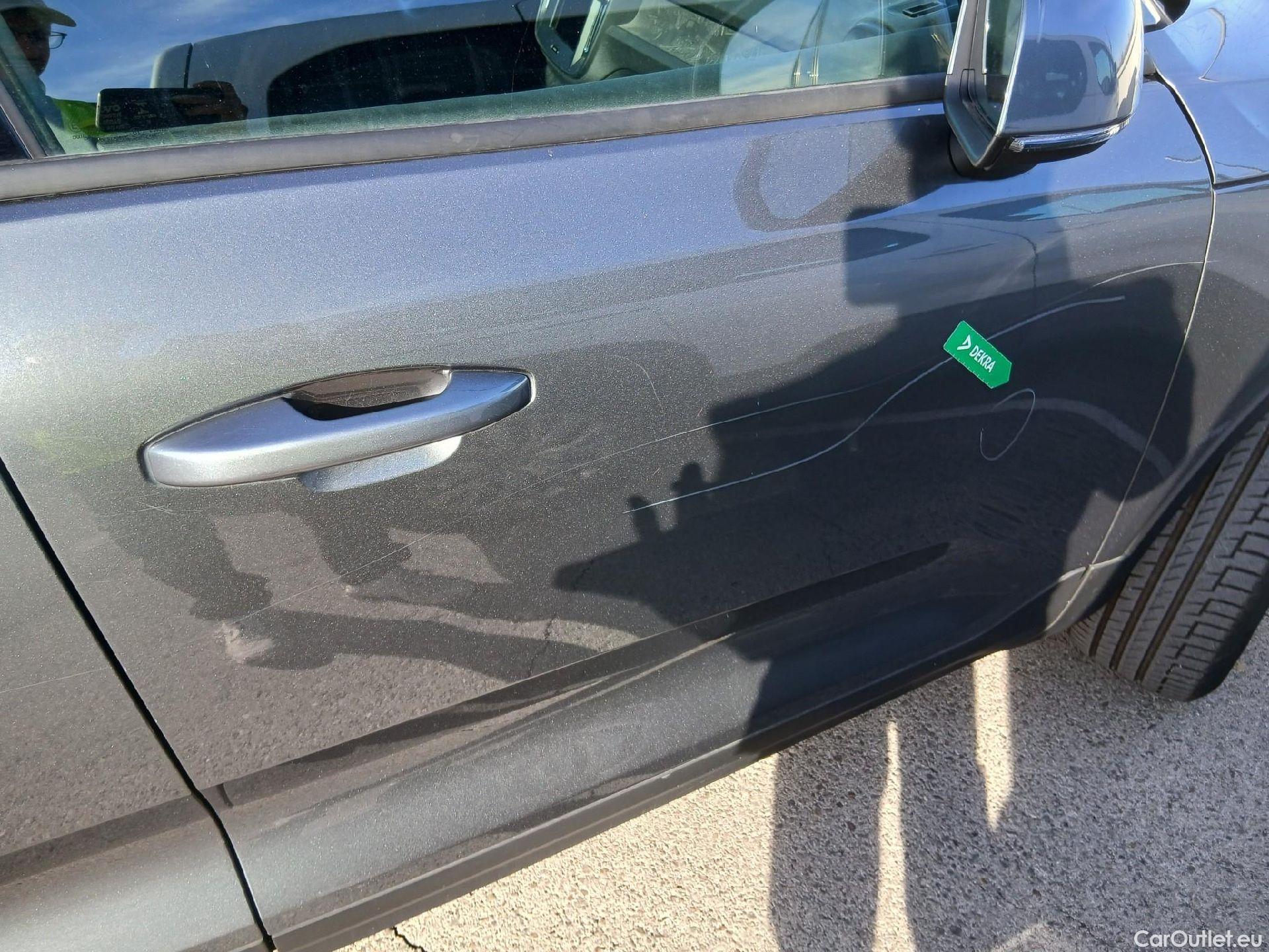  Volvo  XC 40 VOLVO XC40 / 2017 / 5P / todoterreno 1.5 T3 #46