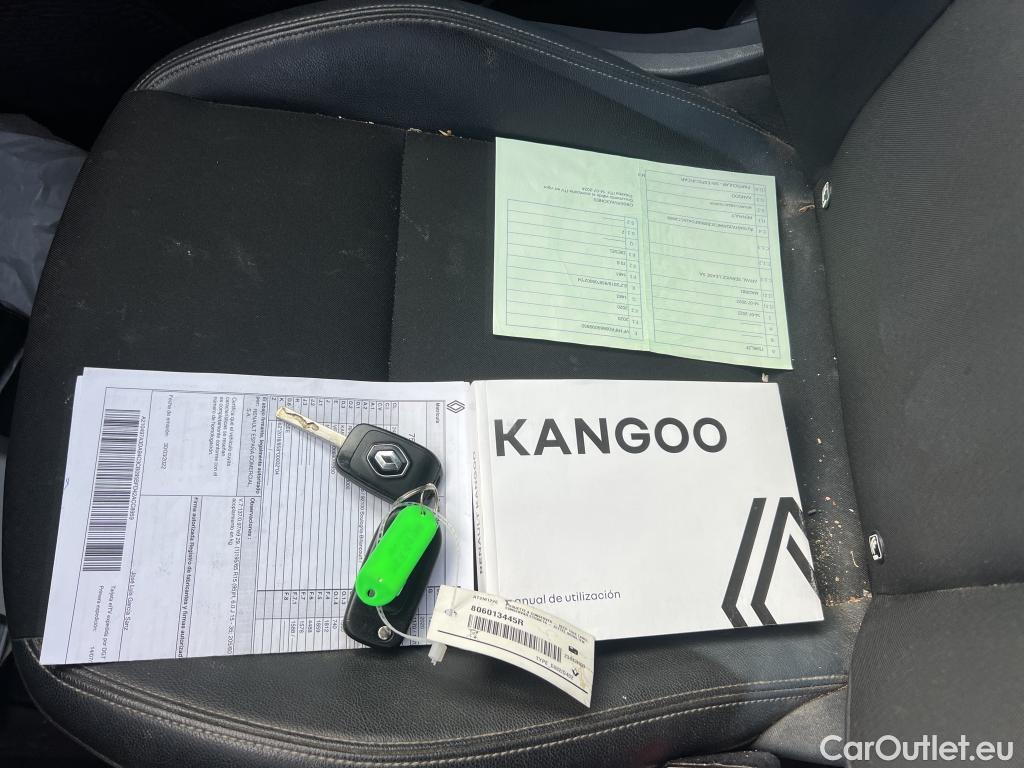 Renault  Kangoo RENAULT  Furgón/2021/4P/furgón derivado de turismo Profesional 1.5 Blue dCi 70kW (95CV) #9