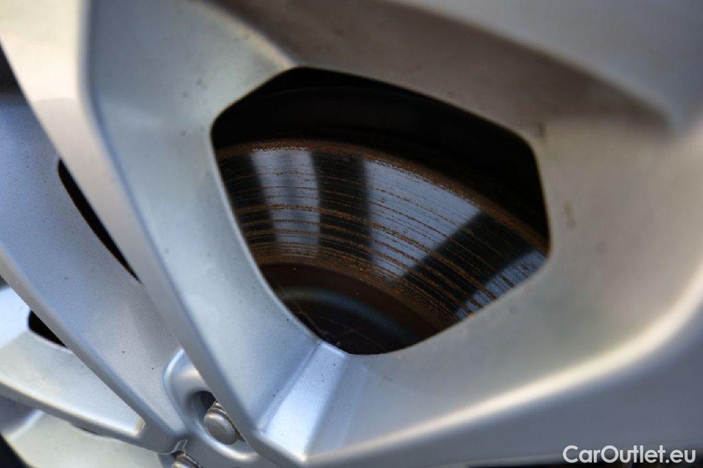 Ford  Kuga  Plug-In Hybrid Titanium 2.5 165KW ATV E6d #73