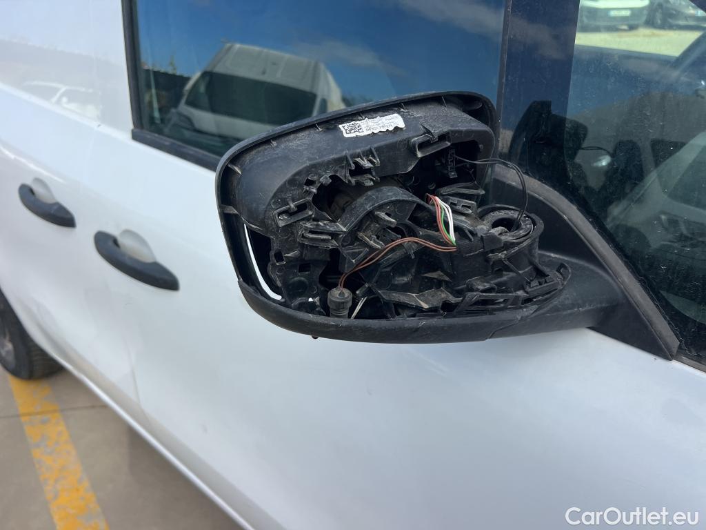 Renault  Kangoo RENAULT  Furgón/2021/4P/furgón derivado de turismo Profesional 1.5 Blue dCi 70kW (95CV) #36