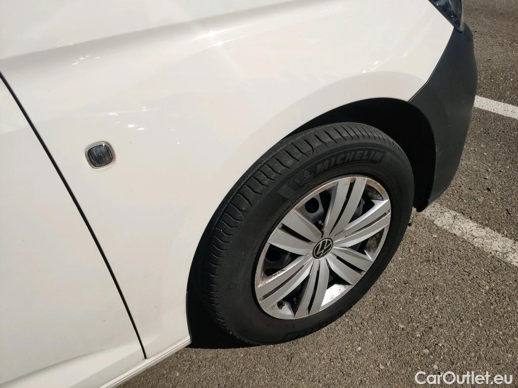  Volkswagen  Caddy VOLKSWAGEN  / 2020 / 4P / furgón derivado de turismo Cargo 2.0 TDI 55kW (75CV) #37