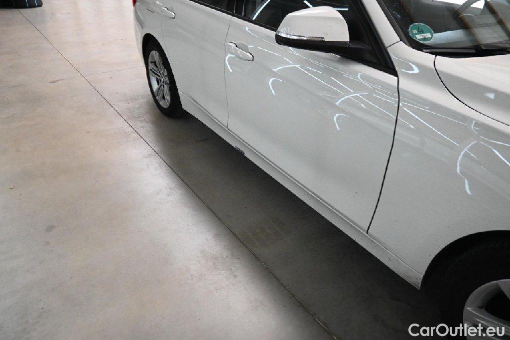 Bmw  Serie 3 Baureihe 3 Touring 320i xDrive Sport Line 2.0 135KW AT8 E6dT #37