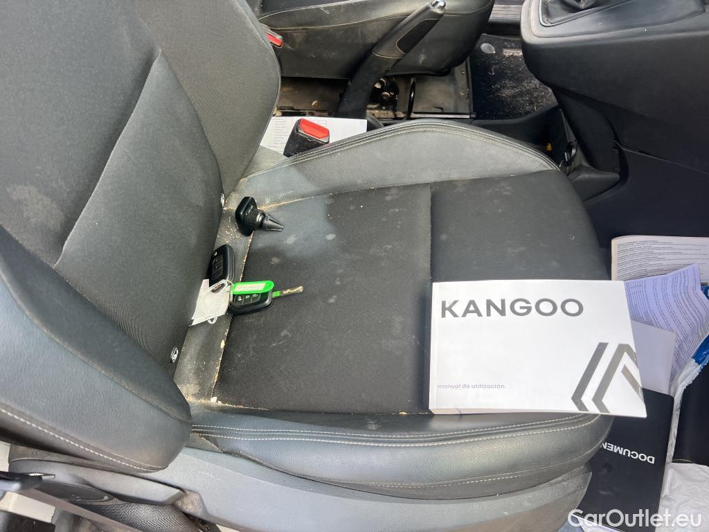 Renault  Kangoo RENAULT  Furgón/2021/4P/furgón derivado de turismo Profesional 1.5 Blue dCi 70kW (95CV) #26