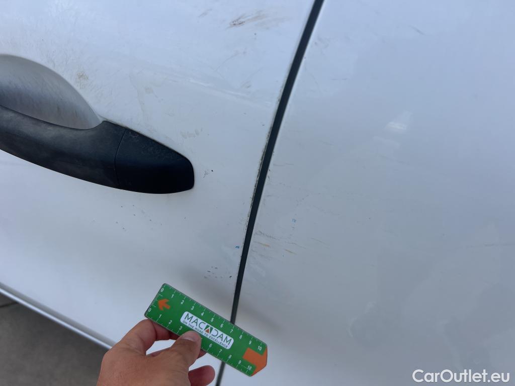 Renault  Kangoo RENAULT  Furgón/2021/4P/furgón derivado de turismo Profesional 1.5 Blue dCi 70kW (95CV) #19