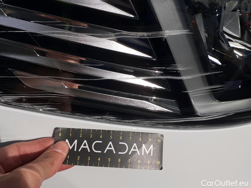 Renault  Trafic RENAULT  / 2021 / 4P / furgón Furgón L1H1 Blue dCi 96 Kw (130 CV) (AC) #2