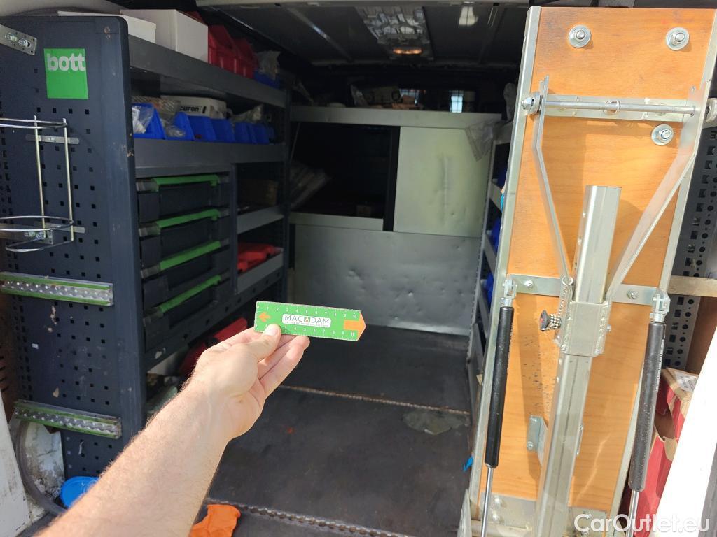  Toyota  Proace TOYOTA  / 2016 / 4P / furgón FU. MEDIO (L1) 2.0D 90kW COMFORT CARGA + #58