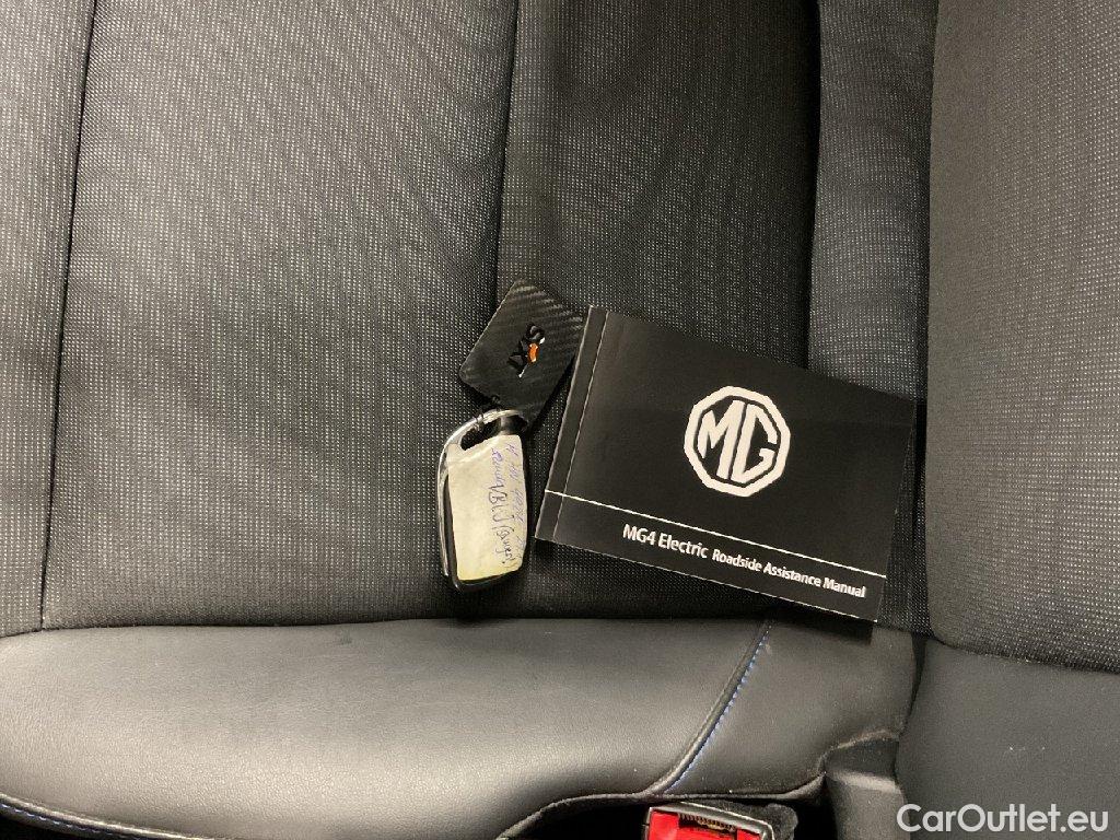 MG  4 MG MG Luxury 5d 150kW #15