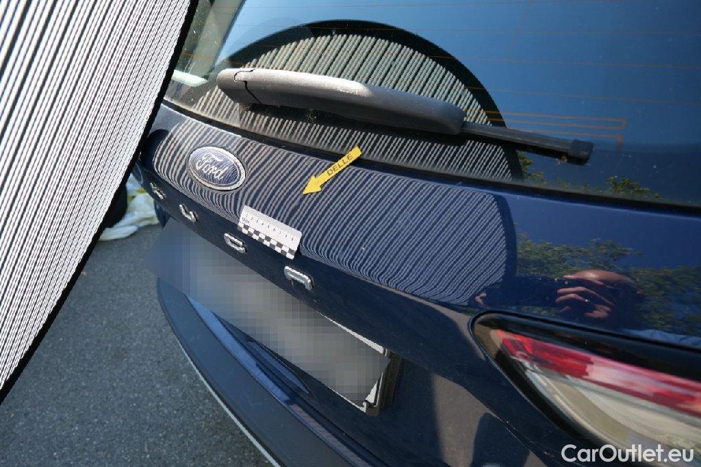 Ford  Kuga  Plug-In Hybrid Titanium 2.5 165KW ATV E6d #61