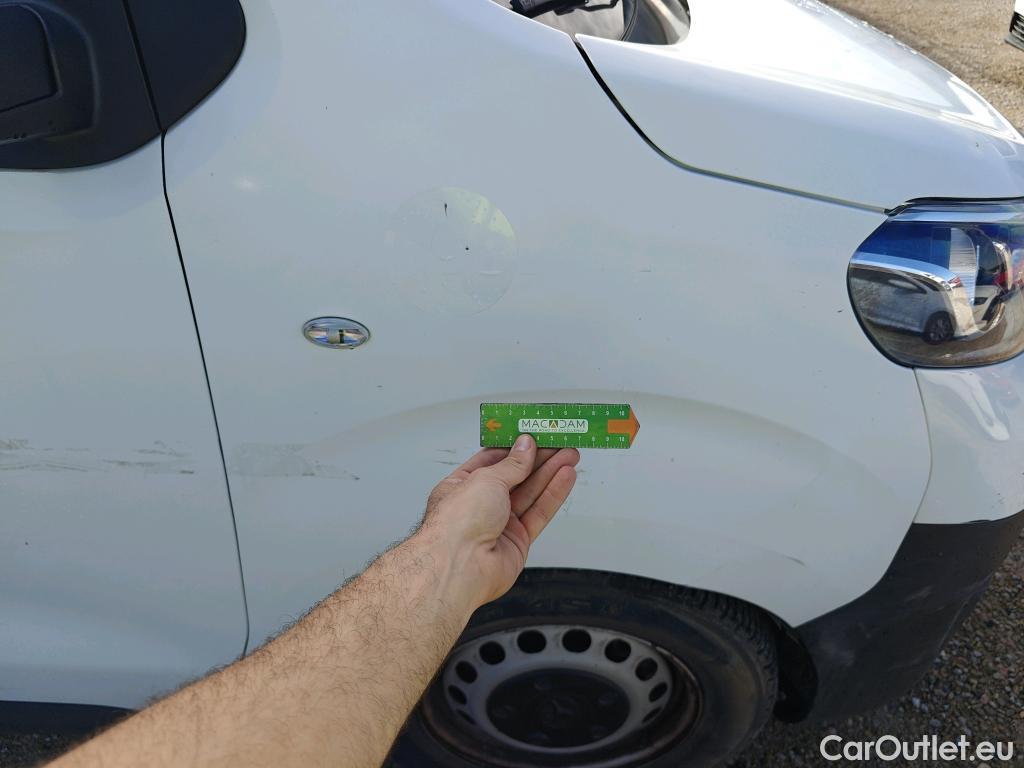  Toyota  Proace TOYOTA  / 2016 / 4P / furgón FU. MEDIO (L1) 2.0D 90kW COMFORT CARGA + #26