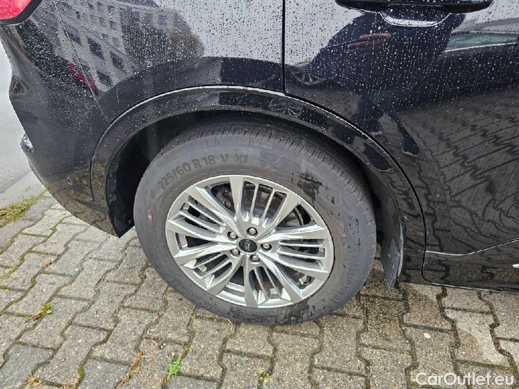 Ford  Kuga  Vignale 2.0 EcoBlue 140KW AT8 E6d #42