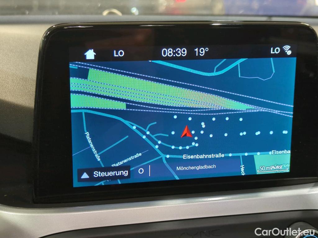 Ford  Focus  Turnier Cool&Connect 1.5 EcoBlue 88KW AT8 E6dT #18