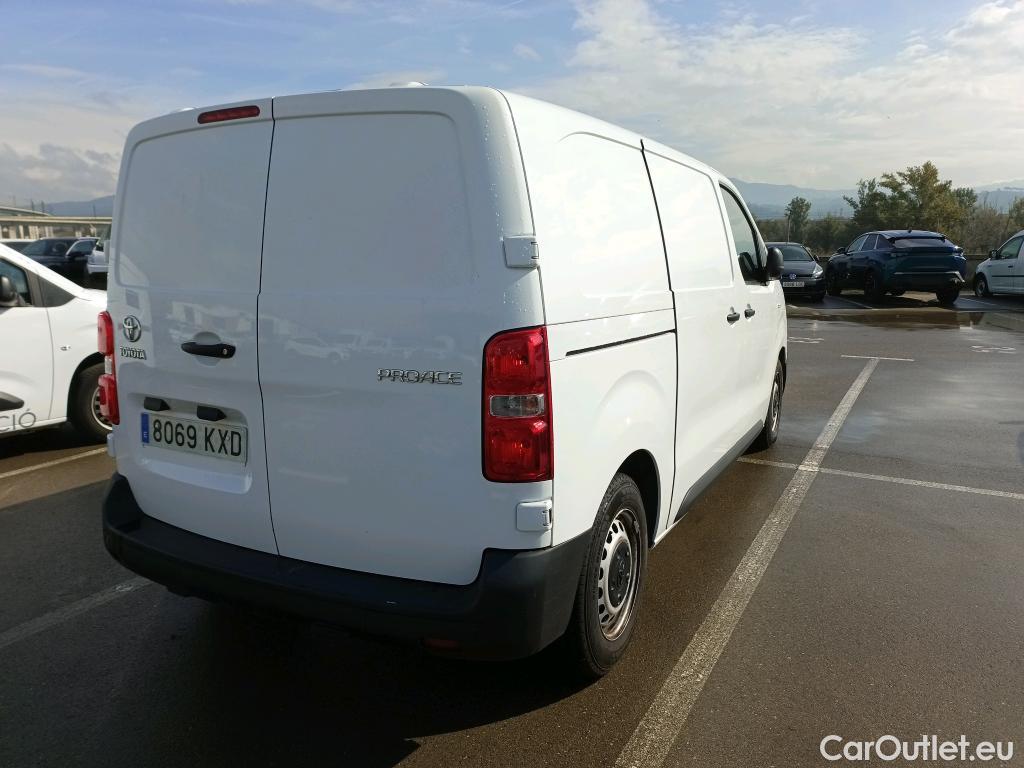 Toyota  Proace TOYOTA  / 2016 / 4P / furgón 1.6D 115CV COMFORT 1PL 2PT L1 #2
