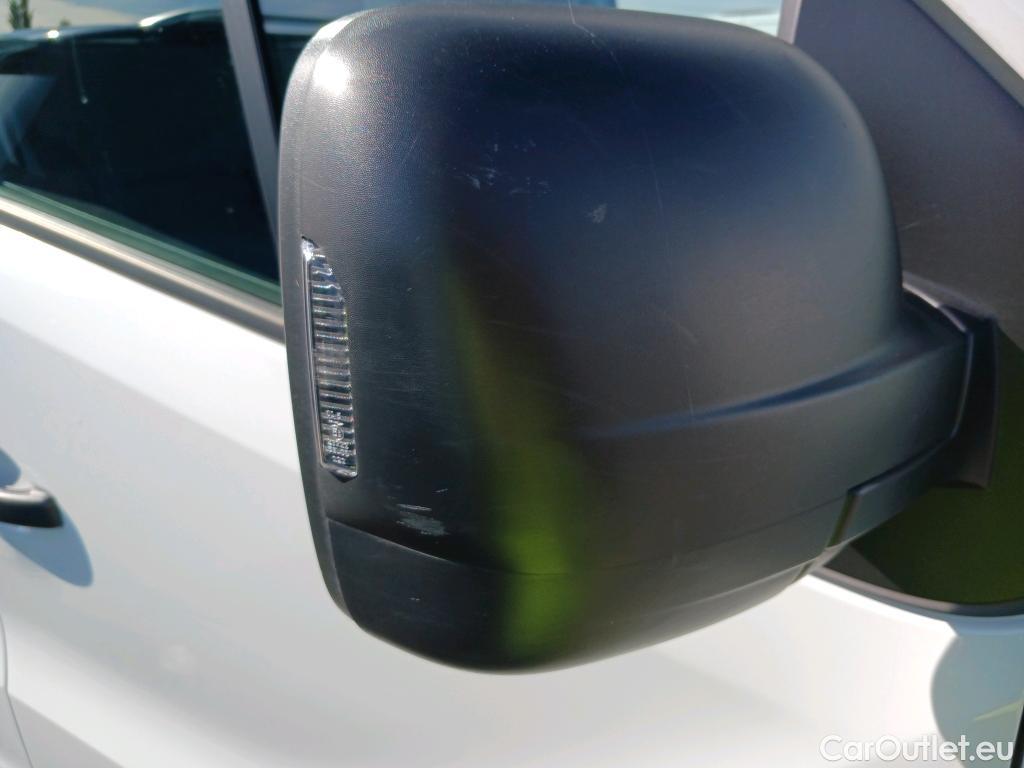 Renault  Trafic RENAULT  / 2021 / 4P / furgón Furgón L1H1 Blue dCi 96 Kw (130 CV) (AC) #28