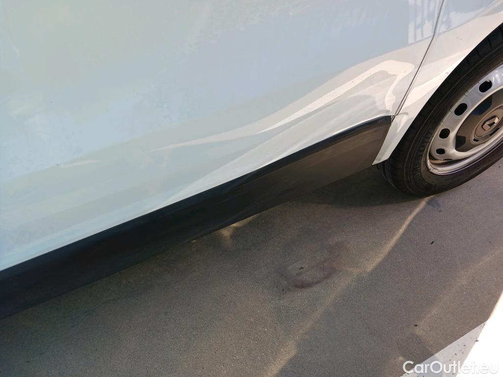 Renault  Trafic RENAULT  / 2021 / 4P / furgón Furgón L1H1 Blue dCi 96 Kw (130 CV) (AC) #26