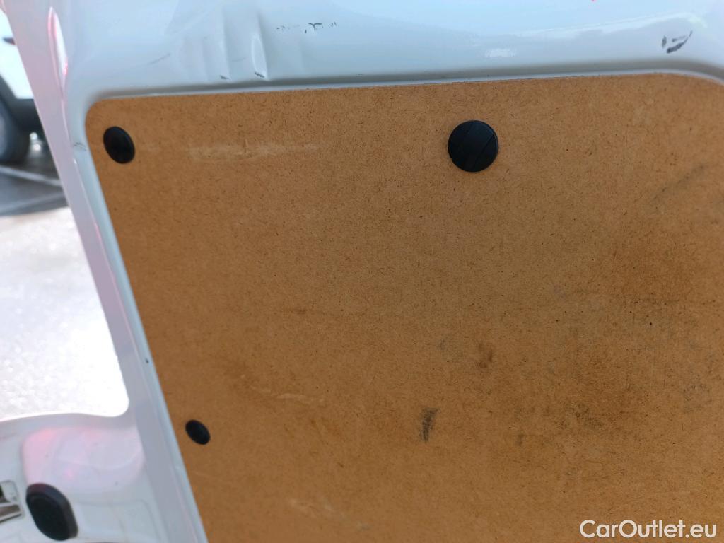 Toyota  Proace TOYOTA  / 2016 / 4P / furgón 1.6D 115CV COMFORT 1PL 2PT L1 #20