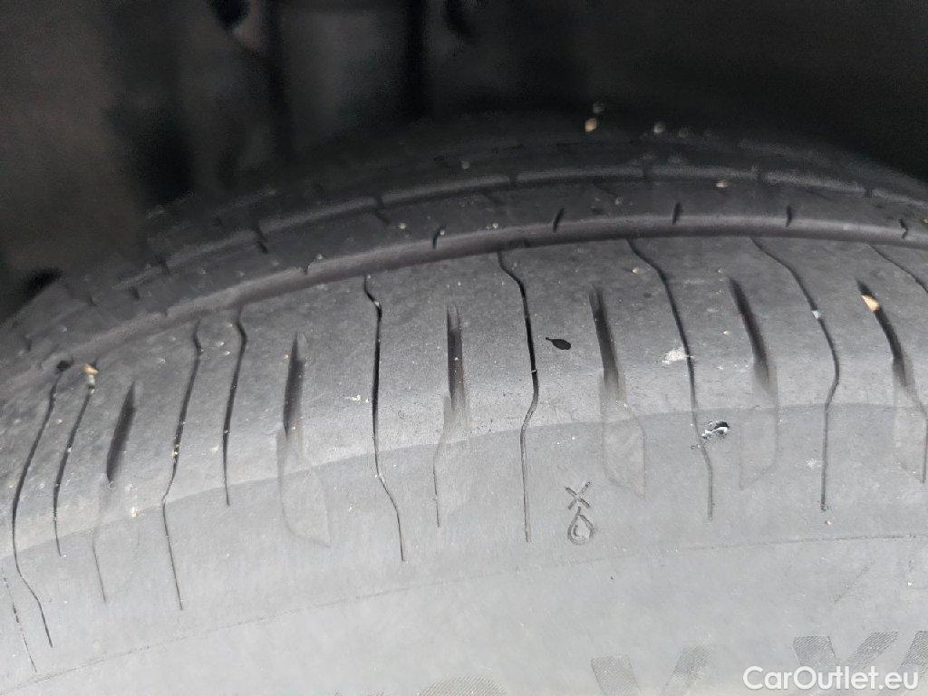 Ford  Kuga  Vignale 2.0 EcoBlue 140KW AT8 E6d #18