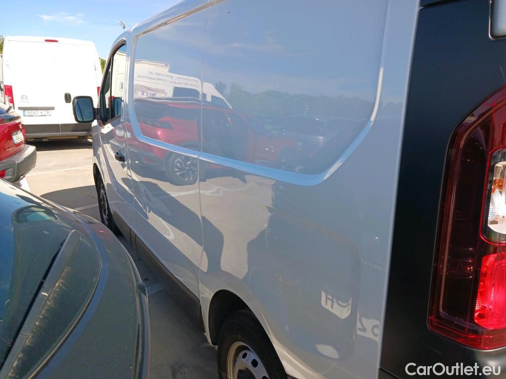 Renault  Trafic RENAULT  / 2021 / 4P / furgón Furgón L1H1 Blue dCi 96 Kw (130 CV) (AC) #22