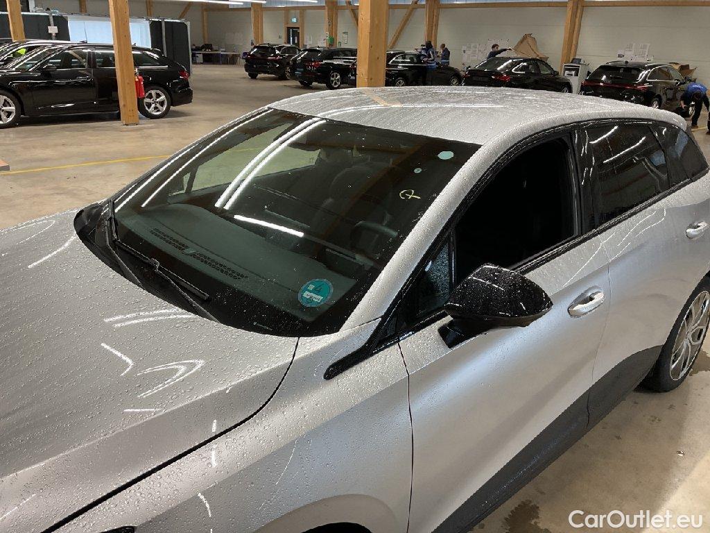 MG  4 MG MG Luxury 5d 150kW #36