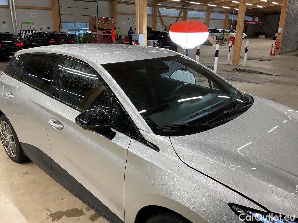 MG  4 MG MG Luxury 5d 150kW #37