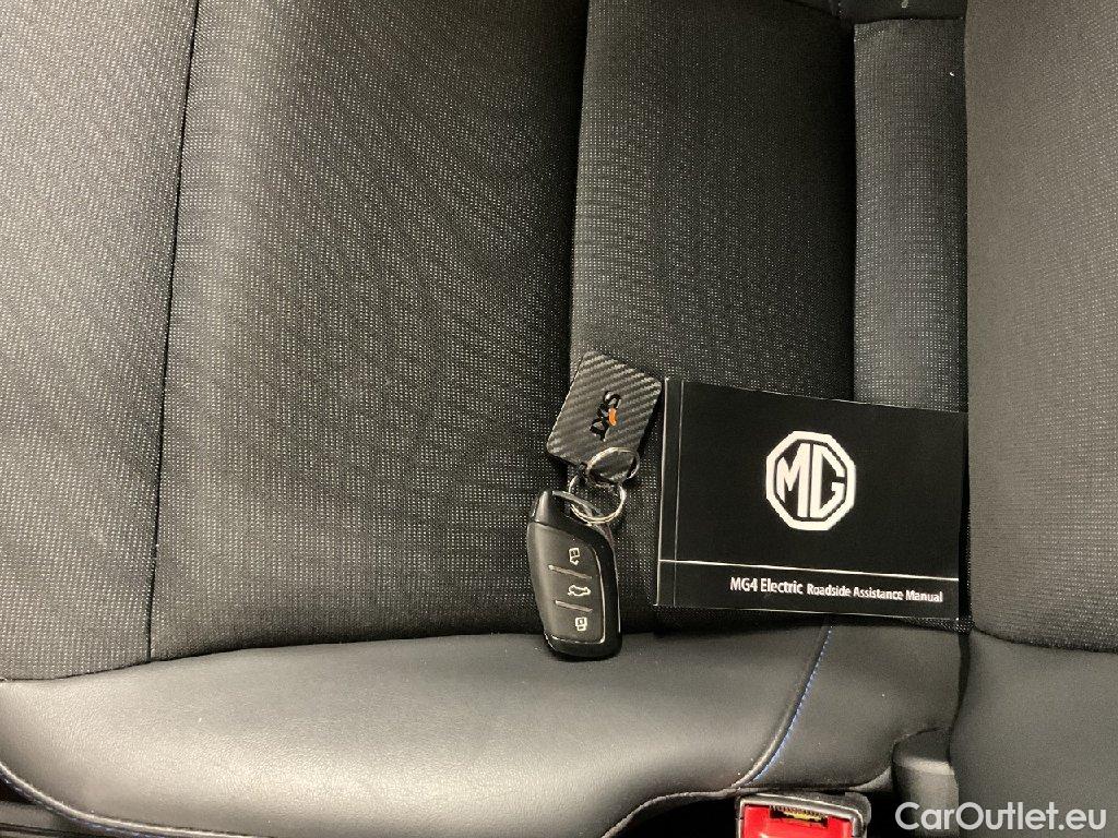 MG  4 MG MG Luxury 5d 150kW #15