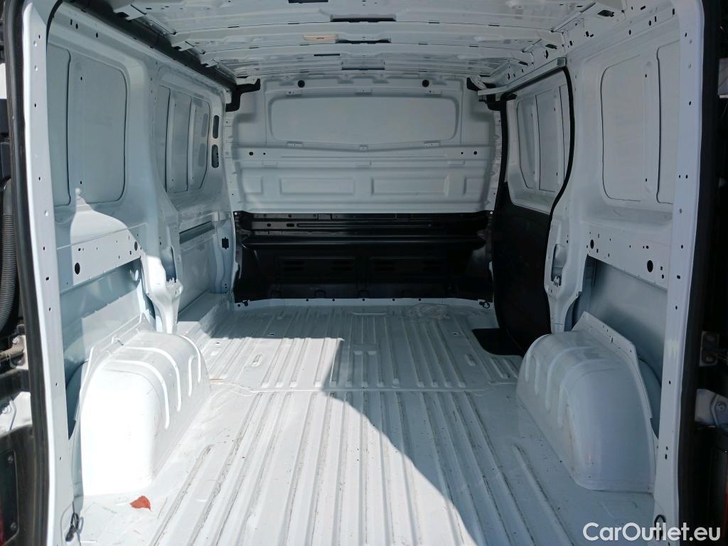 Renault  Trafic RENAULT  / 2021 / 4P / furgón Furgón L1H1 Blue dCi 96 Kw (130 CV) (AC) #13