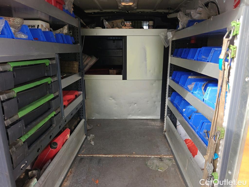  Toyota  Proace TOYOTA  / 2016 / 4P / furgón FU. MEDIO (L1) 2.0D 90kW COMFORT CARGA + #60