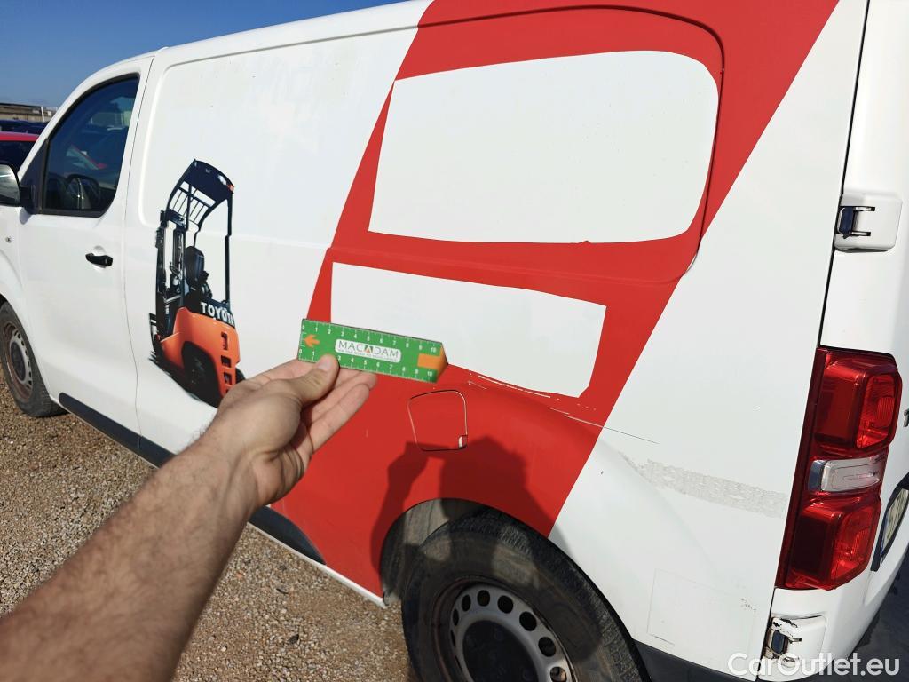  Toyota  Proace TOYOTA  / 2016 / 4P / furgón FU. MEDIO (L1) 2.0D 90kW COMFORT CARGA + #5