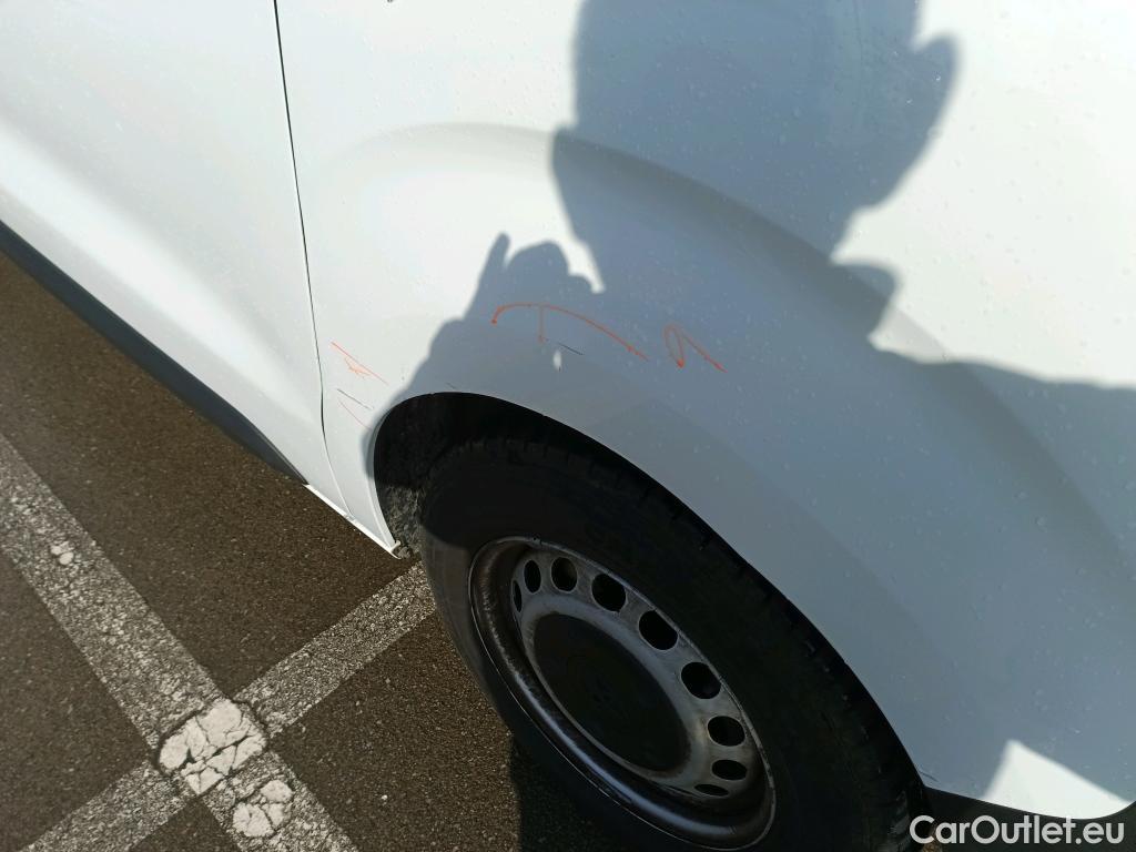 Toyota  Proace TOYOTA  / 2016 / 4P / furgón 1.6D 115CV COMFORT 1PL 2PT L1 #9