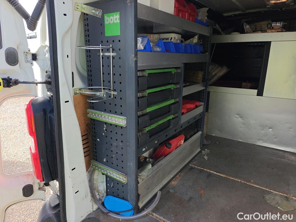  Toyota  Proace TOYOTA  / 2016 / 4P / furgón FU. MEDIO (L1) 2.0D 90kW COMFORT CARGA + #59