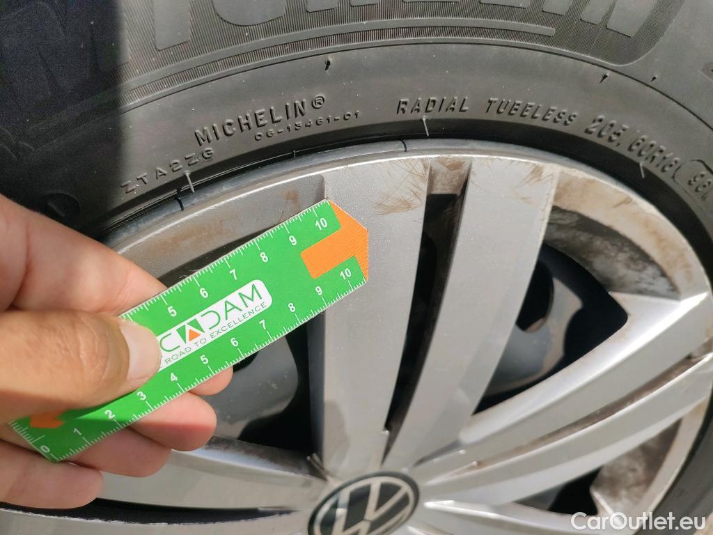  Volkswagen  Caddy VOLKSWAGEN  / 2020 / 4P / furgón derivado de turismo Cargo 2.0 TDI 55kW (75CV) #38