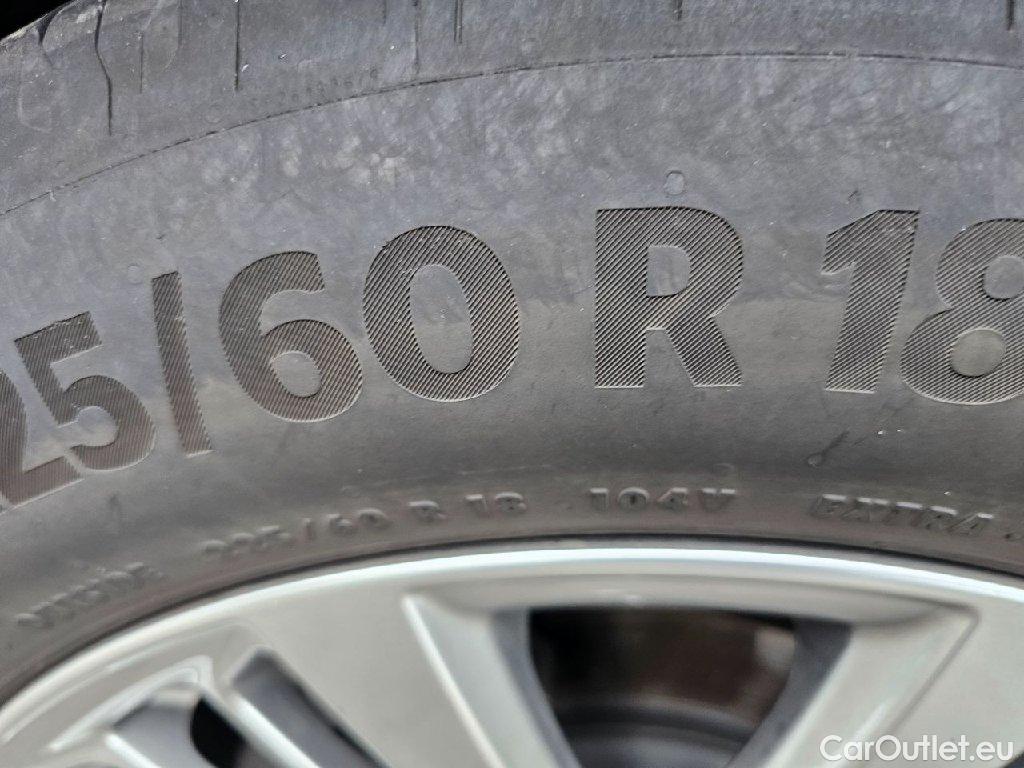 Ford  Kuga  Vignale 2.0 EcoBlue 140KW AT8 E6d #17