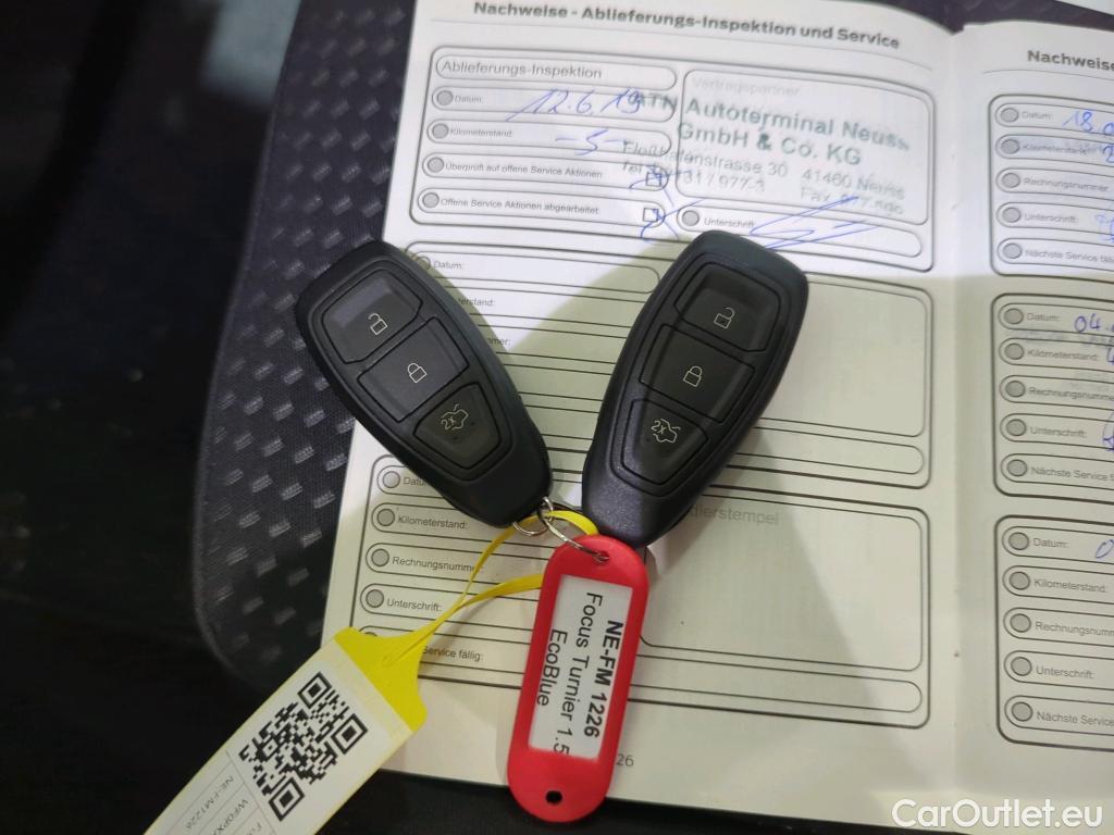 Ford  Focus  Turnier Cool&Connect 1.5 EcoBlue 88KW AT8 E6dT #19