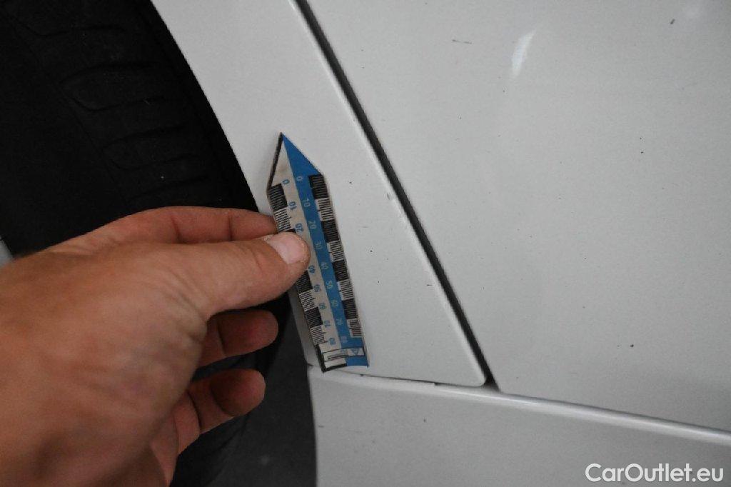 Bmw  Serie 3 Baureihe 3 Touring 320i xDrive Sport Line 2.0 135KW AT8 E6dT #43