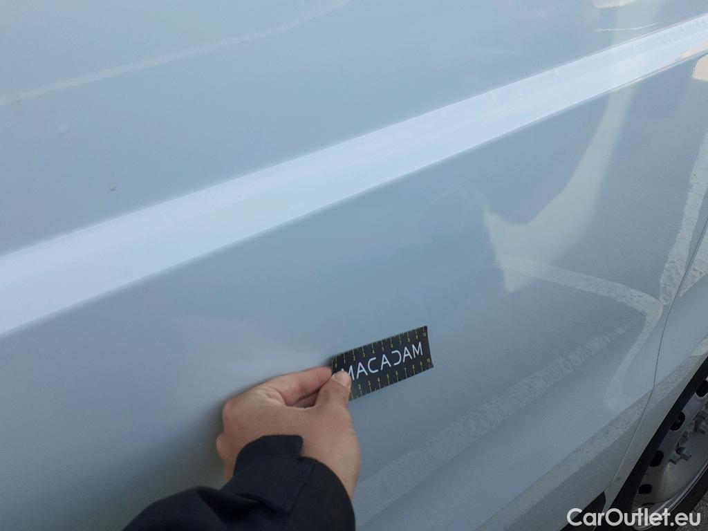 Renault  Trafic RENAULT  / 2021 / 4P / furgón Furgón L1H1 Blue dCi 96 Kw (130 CV) (AC) #15