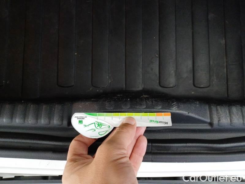 Citroen  C3 CITROEN  / 2020 / 5P / BERLINA BLUEHDI 100 SeS FEEL VAN #73