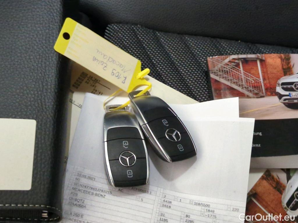 Mercedes  GLA  -Klasse  250 e (247.786) 1.3 160KW AT8 E6d #20