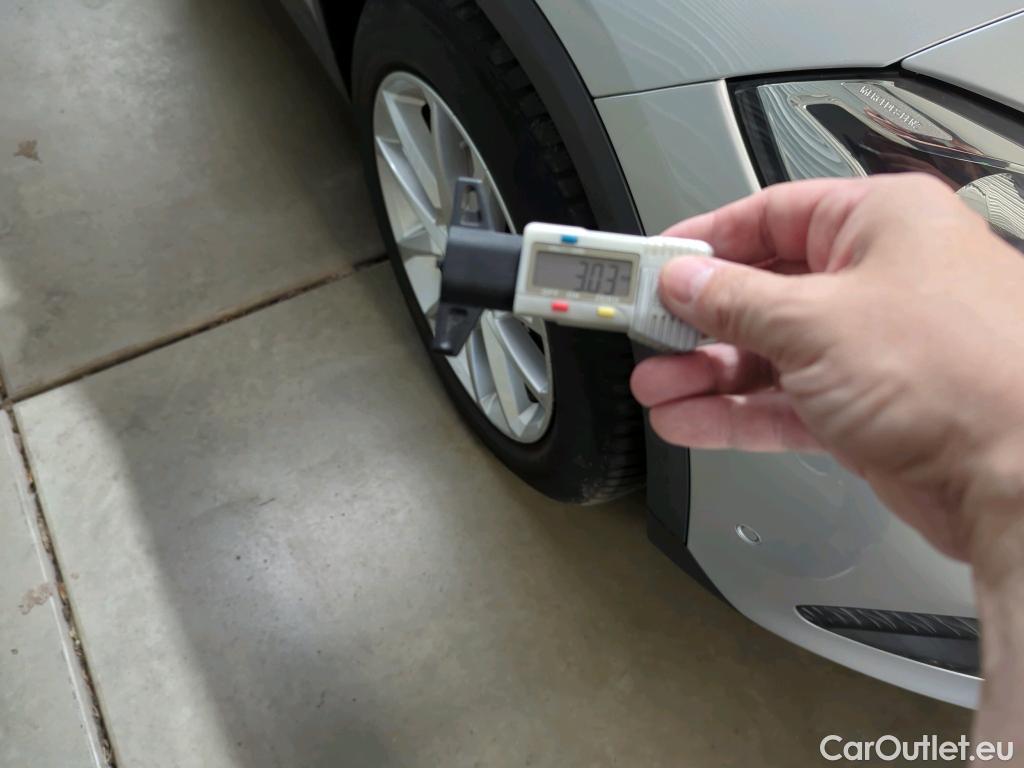 Mercedes  GLA  -Klasse  250 e (247.786) 1.3 160KW AT8 E6d #27